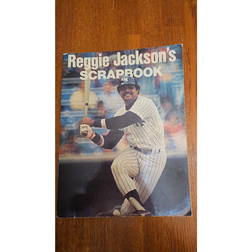 Reggie Jackson's Scrapbook-‎ great condition